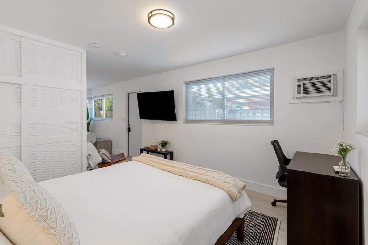 Ridge Apartment *